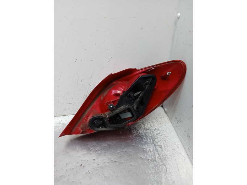 Recambio de piloto trasero izquierdo para peugeot 207/207+ (wa_, wc_) 1.4 16v referencia OEM IAM   07