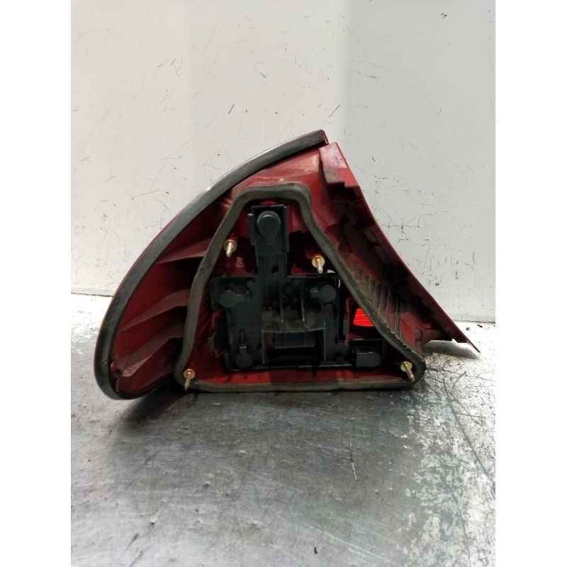 Recambio de piloto trasero derecho para ford mondeo ii (bap) 2.0 i referencia OEM IAM   97