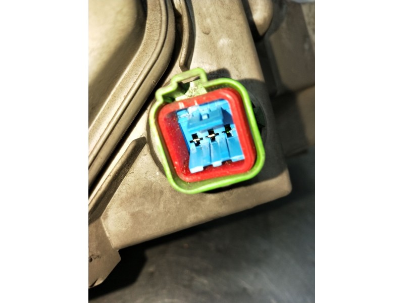 Recambio de faro izquierdo para ford mondeo ii (bap) 2.0 i referencia OEM IAM 1305219078  97