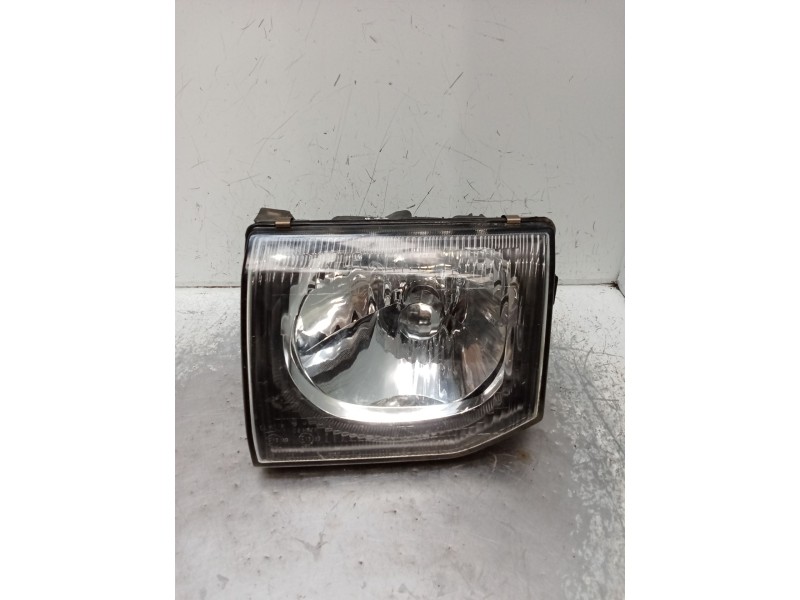 Recambio de faro izquierdo para mitsubishi galloper (jk-01) 2.5 td intercooler referencia OEM IAM   98
