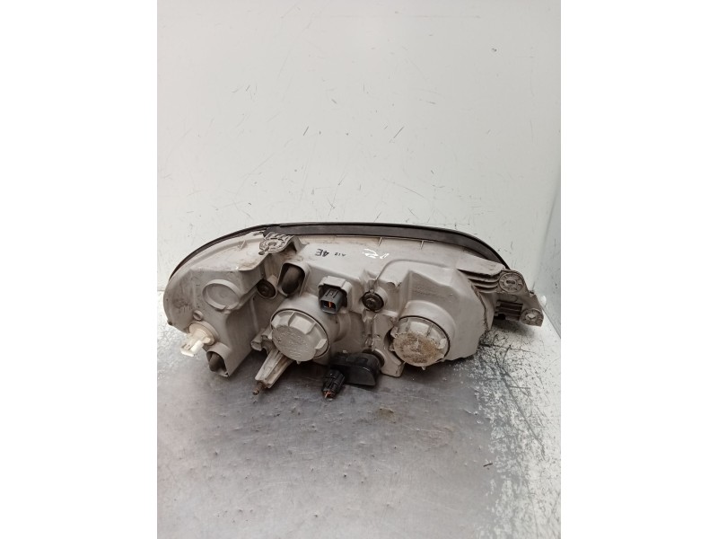 Recambio de faro izquierdo para kia carnival ii (gq) 2.9 crdi referencia OEM IAM   01