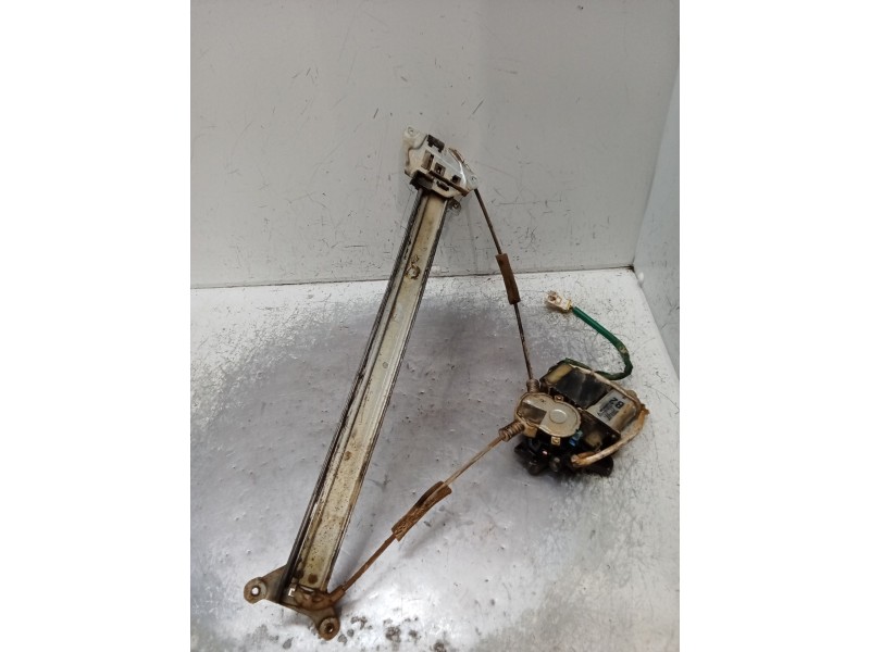 Recambio de elevalunas delantero derecho para mitsubishi galloper (jk-01) 2.5 td intercooler referencia OEM IAM 0620200163  98 3