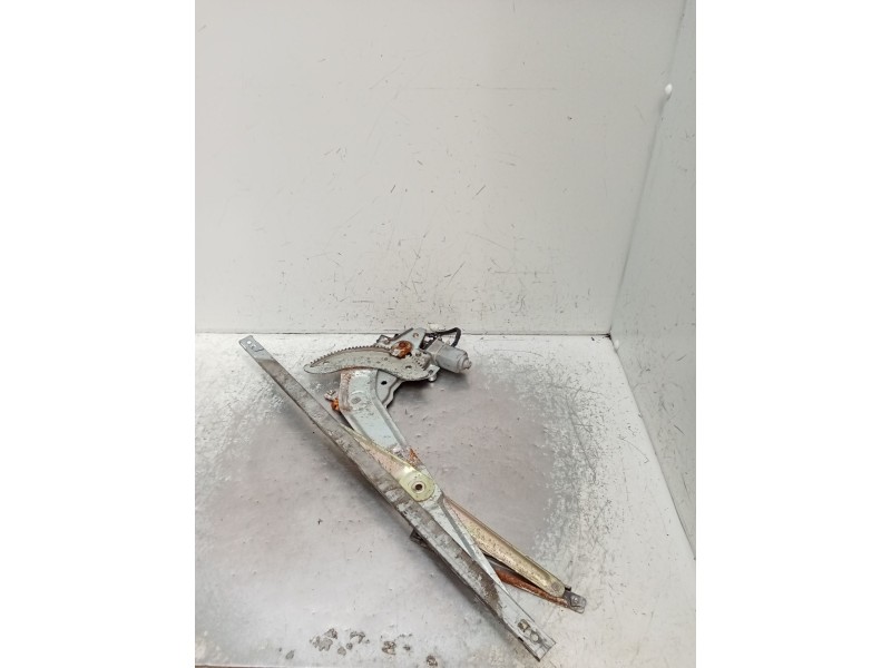 Recambio de elevalunas delantero izquierdo para kia carnival ii (gq) 2.9 crdi referencia OEM IAM   01 5P