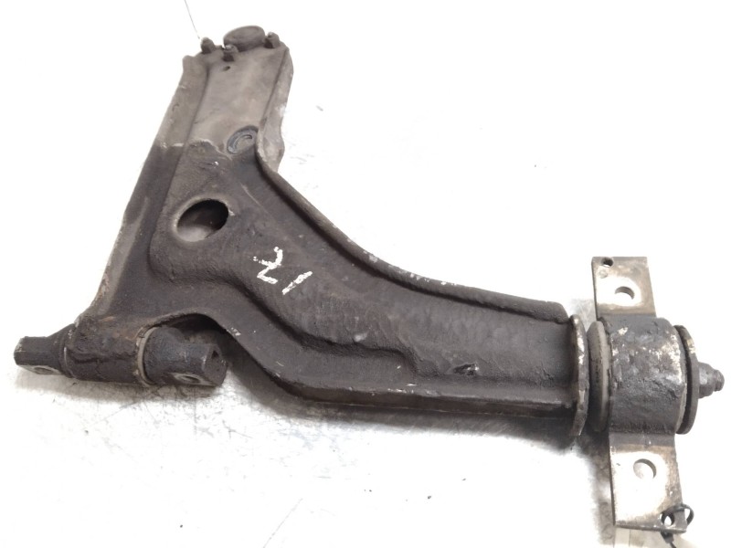 Recambio de brazo suspension inferior delantero izquierdo para saab 9000 cs 2.3 cat referencia OEM IAM   