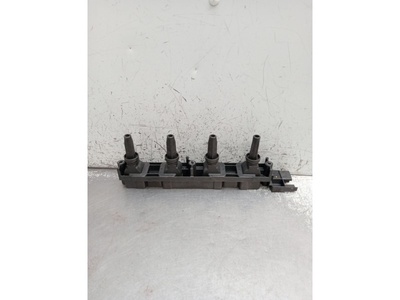Recambio de bobina encendido para peugeot 307 (3a/c) 2.0 16v referencia OEM IAM 9645333180 2526131A 
