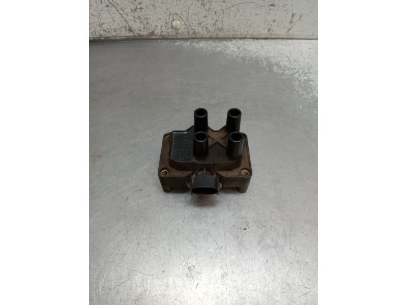 Recambio de bobina encendido para ford fiesta (cb1) referencia OEM IAM 0221503490 K01232 