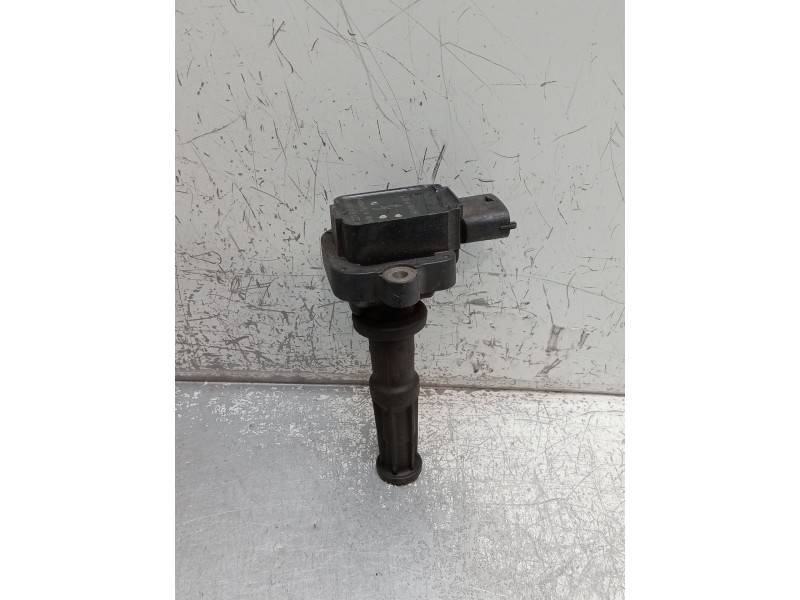 Recambio de bobina encendido para ford mondeo berlina (gd) 1.8 16v cat referencia OEM IAM 0221604006  