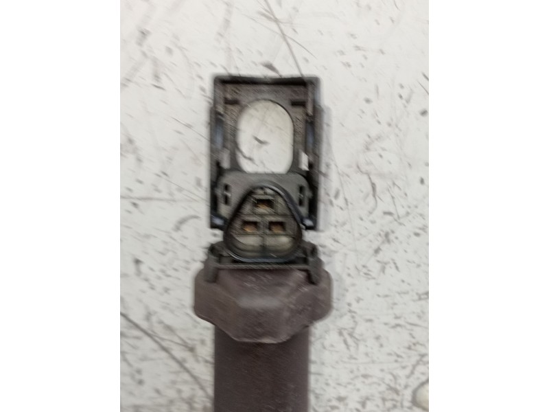 Recambio de bobina encendido para peugeot 308 1.4 16v vti referencia OEM IAM 0221504470 864768901 