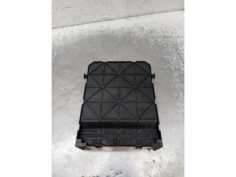 Recambio de caja reles / fusibles para peugeot 207/207+ (wa_, wc_) 1.4 16v referencia OEM IAM 9663798280 BSI2004P0600 07