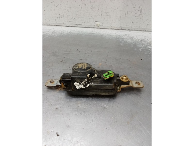 Recambio de motor cierre centralizado delantero izquierdo para mitsubishi galloper (jk-01) 2.5 td intercooler referencia OEM IAM