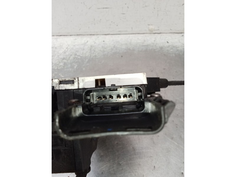 Recambio de motor cierre centralizado delantero izquierdo para peugeot 207/207+ (wa_, wc_) 1.4 16v referencia OEM IAM 24087158 2