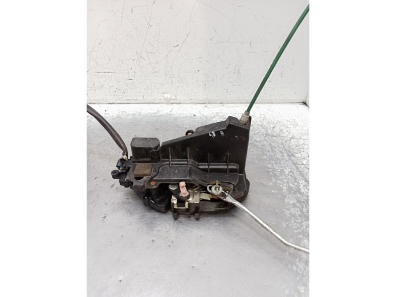 Recambio de motor cierre centralizado delantero izquierdo para kia carnival ii (gq) 2.9 crdi referencia OEM IAM   01 5P