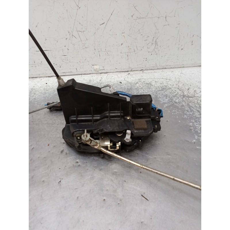 Recambio de motor cierre centralizado delantero derecho para kia carnival ii (gq) 2.9 crdi referencia OEM IAM   01 5P