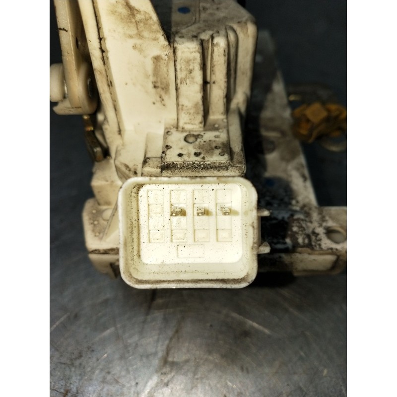 Recambio de motor cierre centralizado trasero izquierdo para ford mondeo ii (bap) 2.0 i referencia OEM IAM   97 5P