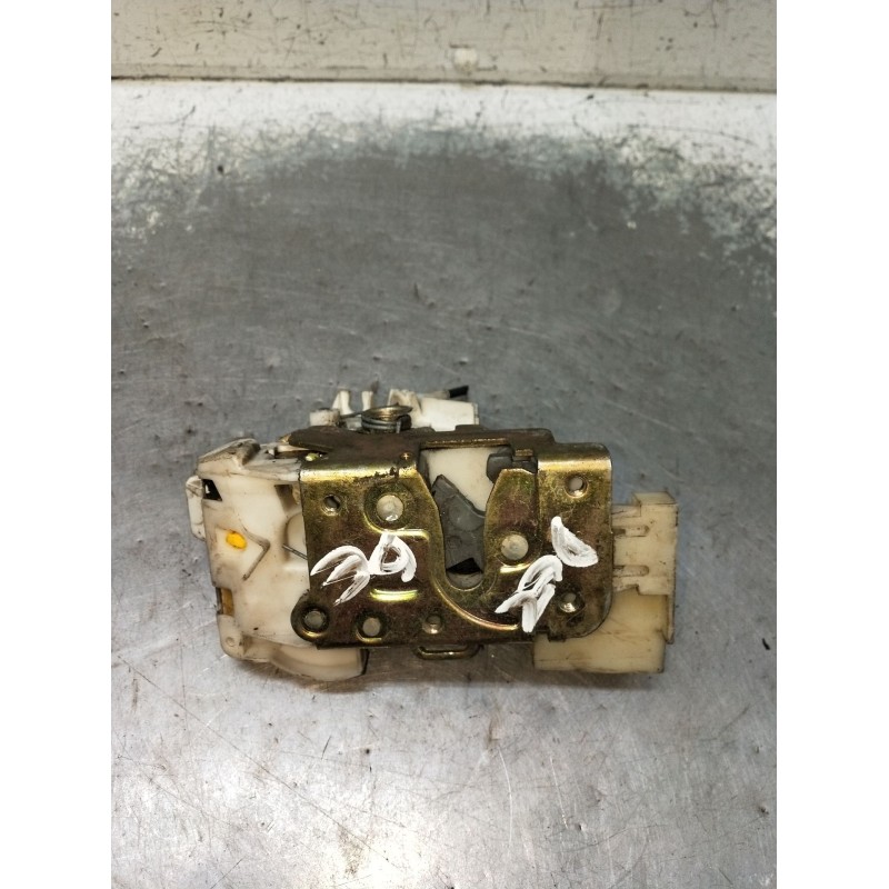 Recambio de motor cierre centralizado delantero derecho para ford mondeo ii (bap) 2.0 i referencia OEM IAM   97 5P