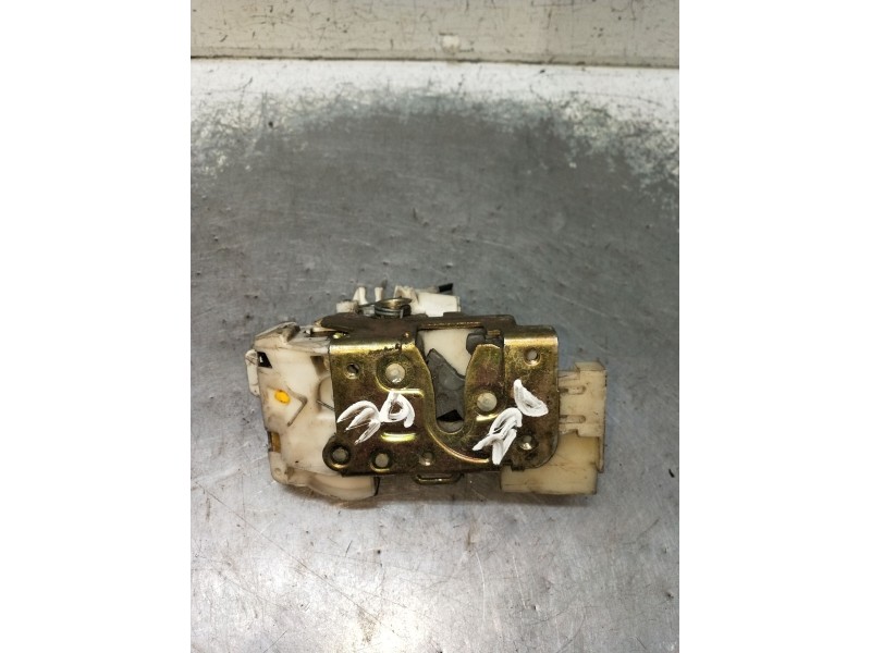 Recambio de motor cierre centralizado delantero derecho para ford mondeo ii (bap) 2.0 i referencia OEM IAM   97 5P