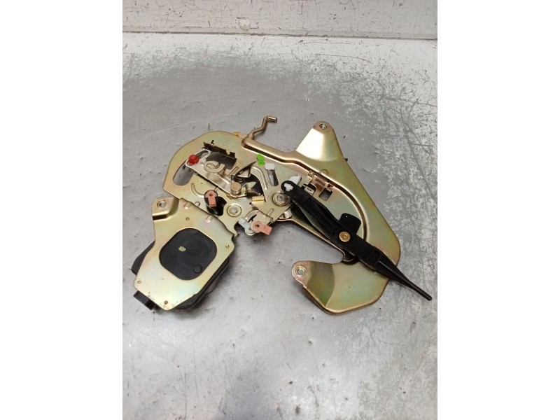 Recambio de motor cierre centralizado trasero izquierdo para kia carnival ii (gq) 2.9 crdi referencia OEM IAM   01 5P