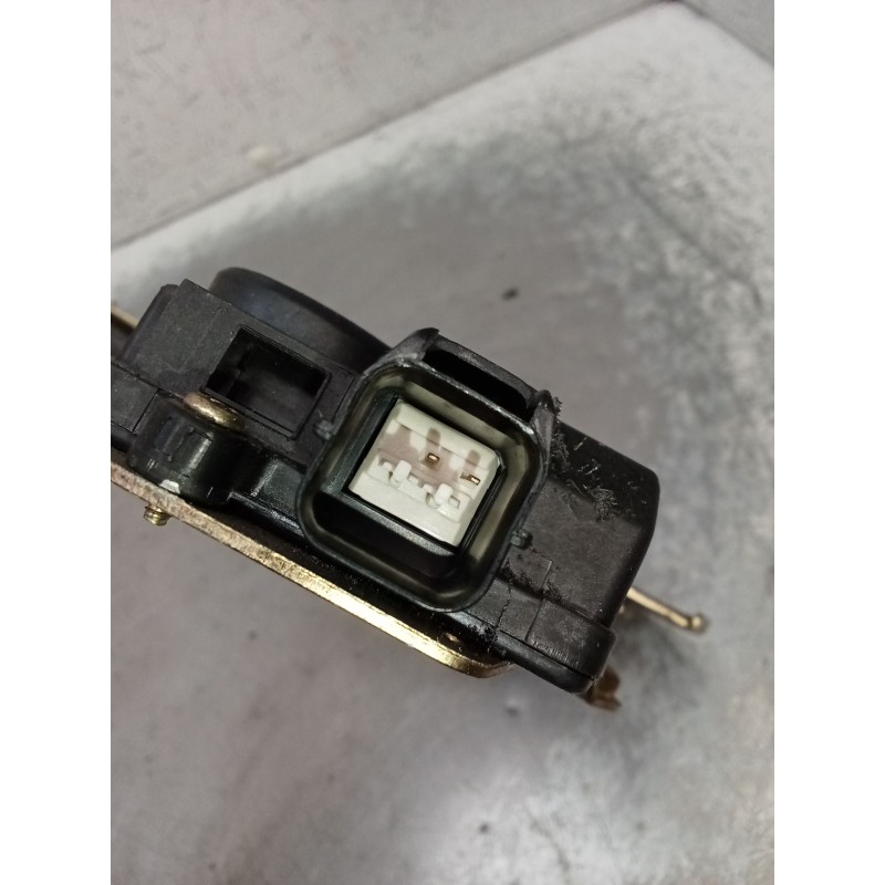 Recambio de motor cierre centralizado trasero izquierdo para kia carnival ii (gq) 2.9 crdi referencia OEM IAM   01 5P