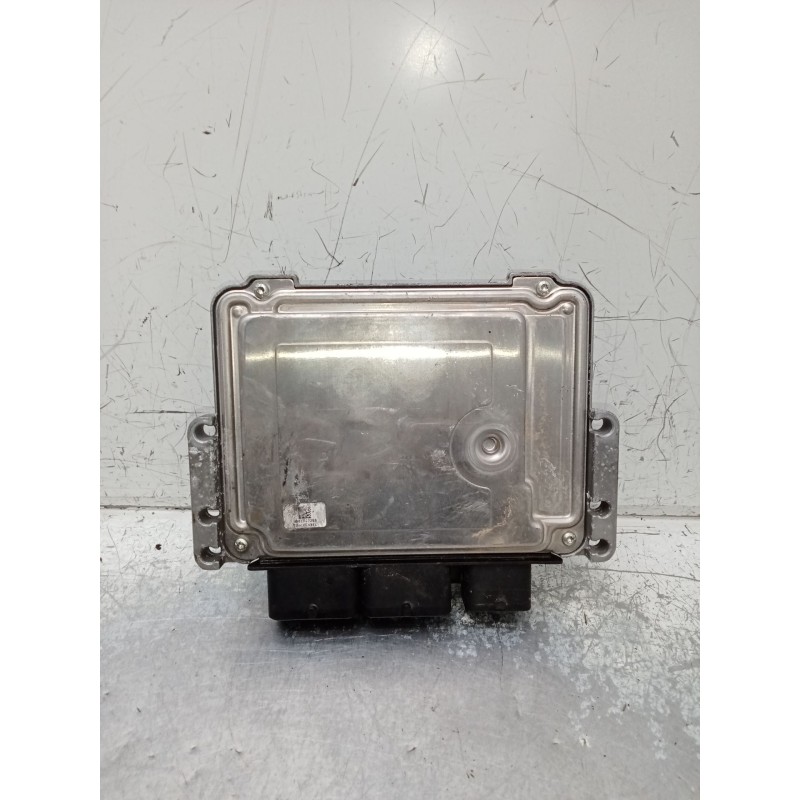 Recambio de centralita motor uce para peugeot 207/207+ (wa_, wc_) 1.4 16v referencia OEM IAM 0261S04008 9664738780 103S22153 966