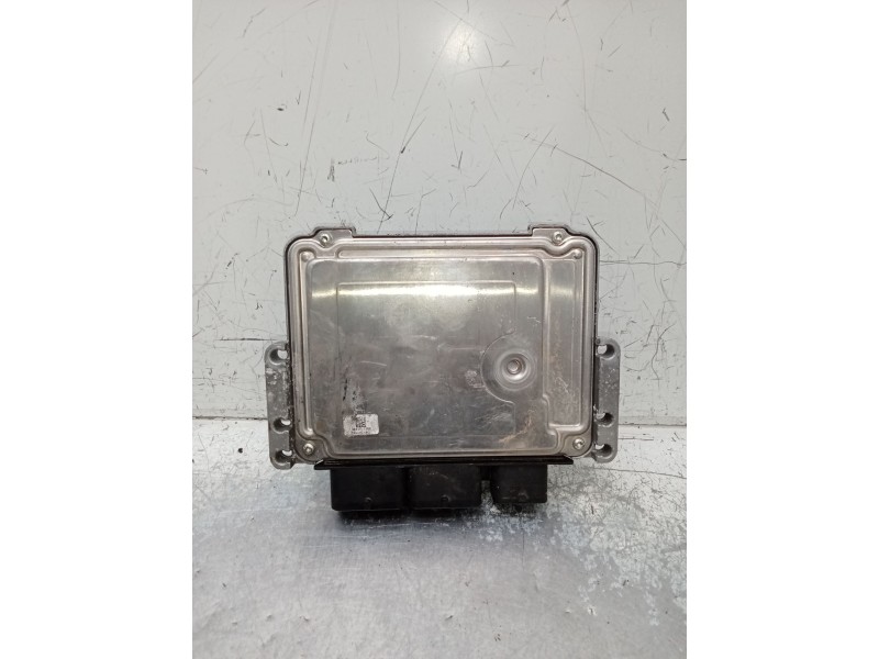 Recambio de centralita motor uce para peugeot 207/207+ (wa_, wc_) 1.4 16v referencia OEM IAM 0261S04008 9664738780 103S22153 966