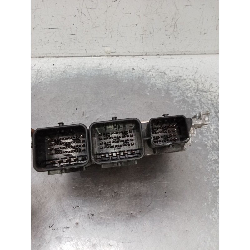 Recambio de centralita motor uce para peugeot 207/207+ (wa_, wc_) 1.4 16v referencia OEM IAM 0261S04008 9664738780 103S22153 966