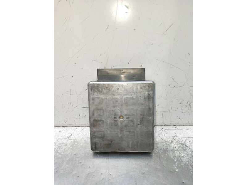 Recambio de centralita motor uce para ford mondeo ii (bap) 2.0 i referencia OEM IAM 98BB12A650KG 8A111888SF DHLYC4MA3HFM 97