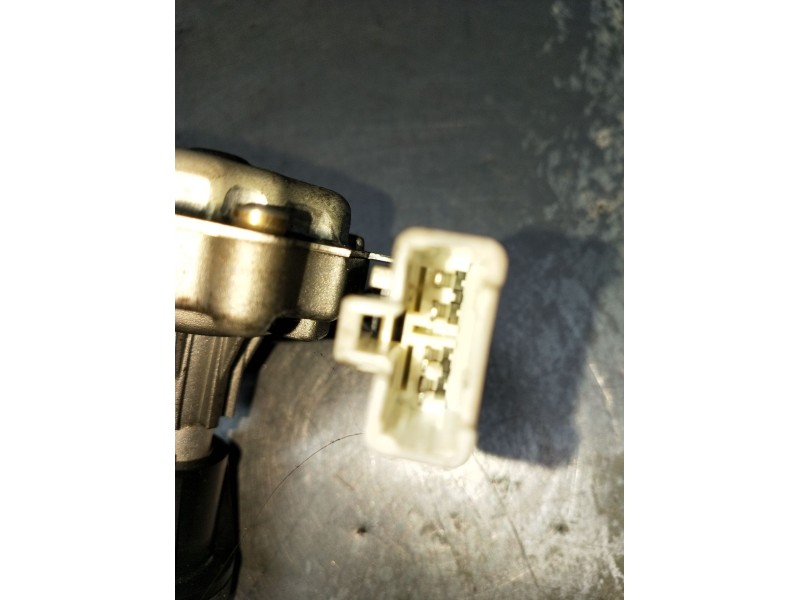 Recambio de motor limpia trasero para hyundai matrix (fc) 1.5 crdi vgt referencia OEM IAM F00S2B2112 9870017000 04