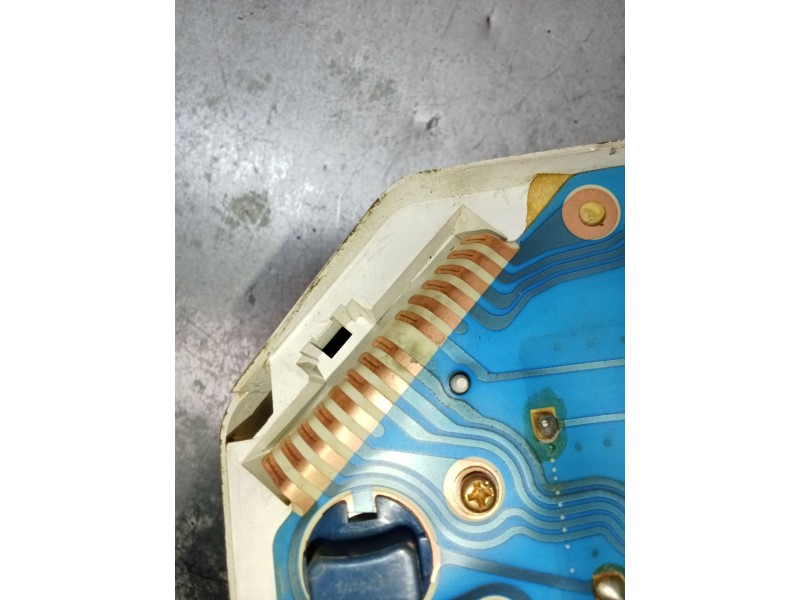 Recambio de cuadro instrumentos para mitsubishi galloper (jk-01) 2.5 td intercooler referencia OEM IAM MR962116 378570 98