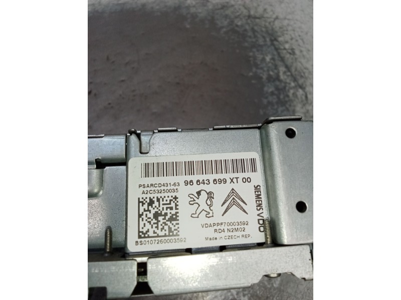 Recambio de sistema audio / radio cd para peugeot 207/207+ (wa_, wc_) 1.4 16v referencia OEM IAM 96643699XT00 A2C53250035 BS0107