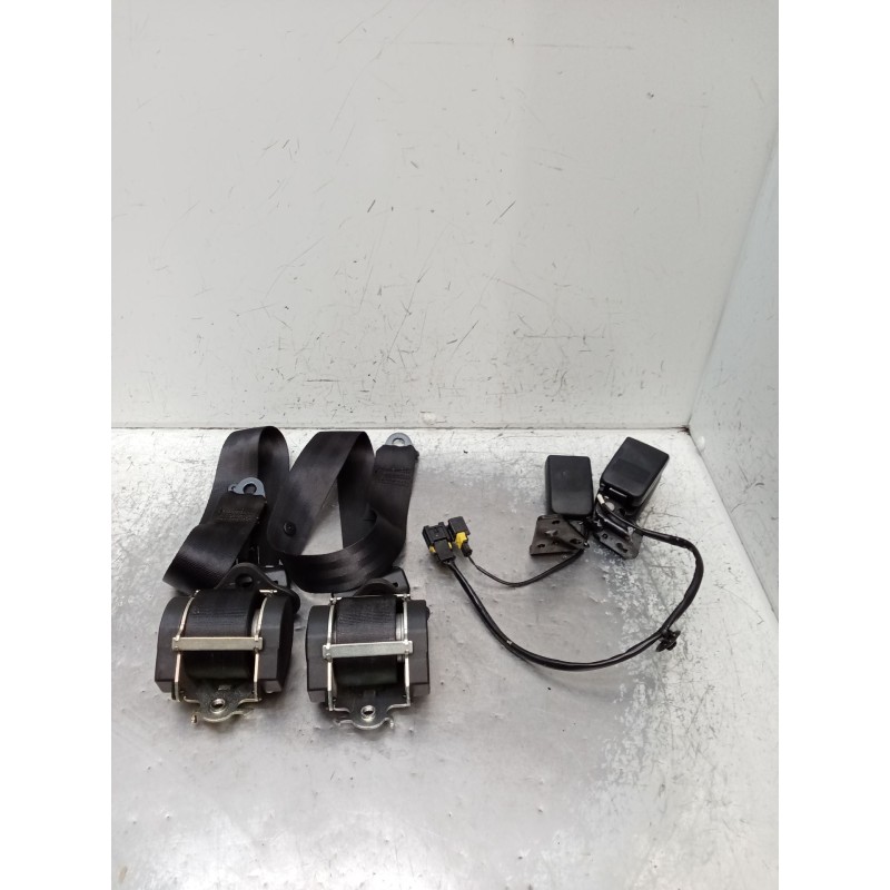 Recambio de juego cinturones trasero para peugeot 207/207+ (wa_, wc_) 1.4 16v referencia OEM IAM   07 3P
