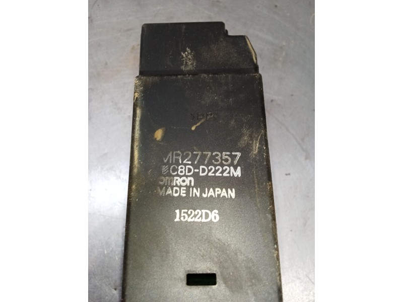 Recambio de mando elevalunas delantero izquierdo para mitsubishi galloper (jk-01) 2.5 td intercooler referencia OEM IAM MR277357