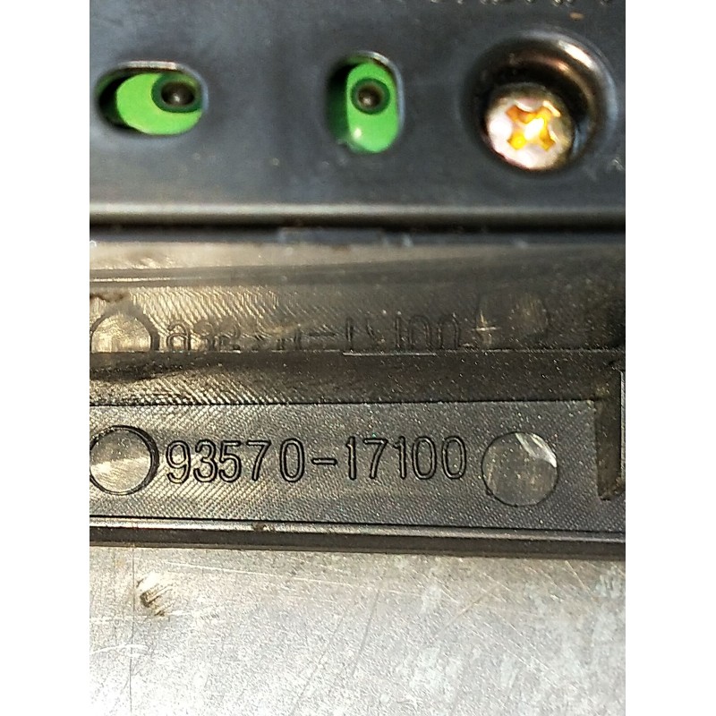 Recambio de mando elevalunas delantero izquierdo para hyundai matrix (fc) 1.5 crdi vgt referencia OEM IAM 9357017100  04 5P