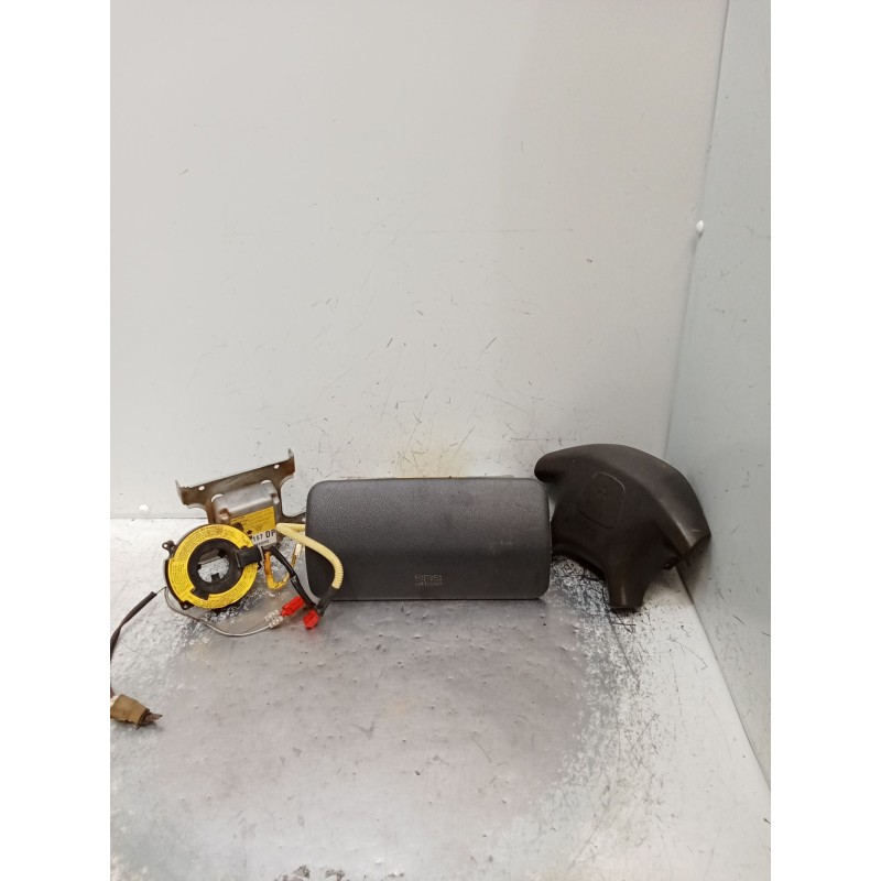 Recambio de kit airbag para mitsubishi galloper (jk-01) 2.5 td intercooler referencia OEM IAM 1523002471 MR268157 98