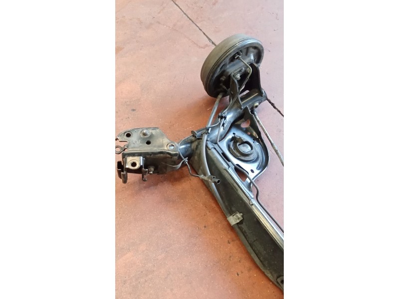 Recambio de puente trasero para nissan note (e11, ne11) 1.5 dci referencia OEM IAM TAMBOR/ABS  