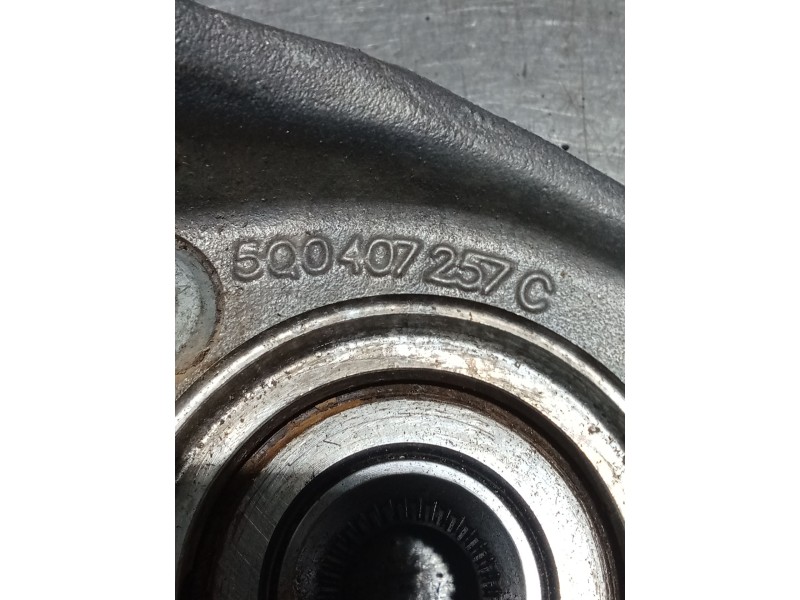 Recambio de mangueta delantera izquierda para audi q3 (f3b) 35 tdi referencia OEM IAM 500407257  