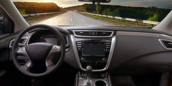 Guía para desmontar el salpicadero de forma segura (sin disparar el airbag)