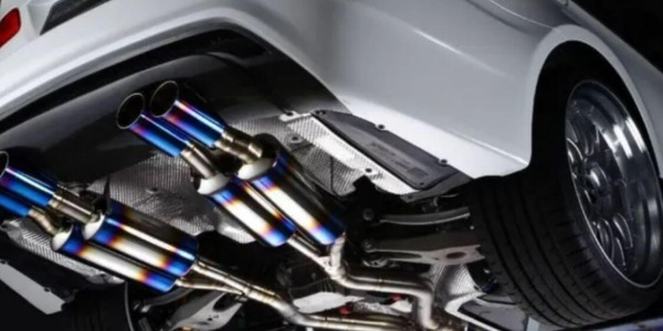Cómo desmontar el sistema de escape de tu coche paso a paso
