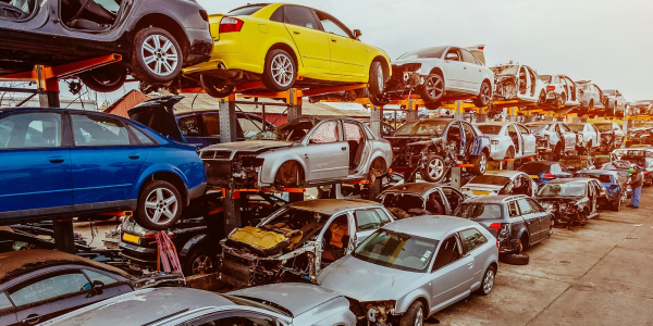 ¿Cuánto paga un desguace por un coche en 2026?